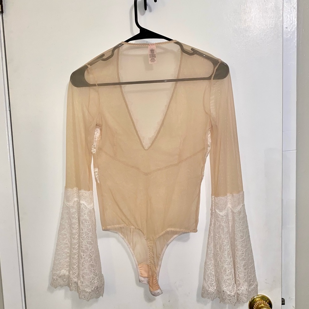 Victoria’s Secret Teddy with Lace - Picture 2 of 5